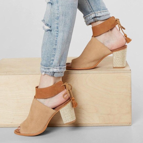 Toms Shoes - ❌SOLD❌Toms Seville Suede Ankle Tassel Tie Heeled